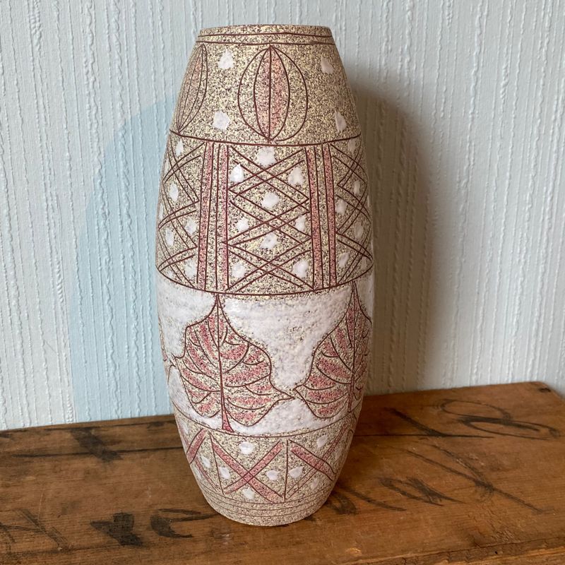 Fratelli Fanciullacci, beige vase